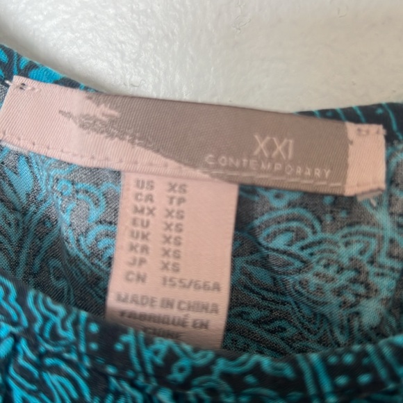 Forever 21 Romper - Picture 2 of 4